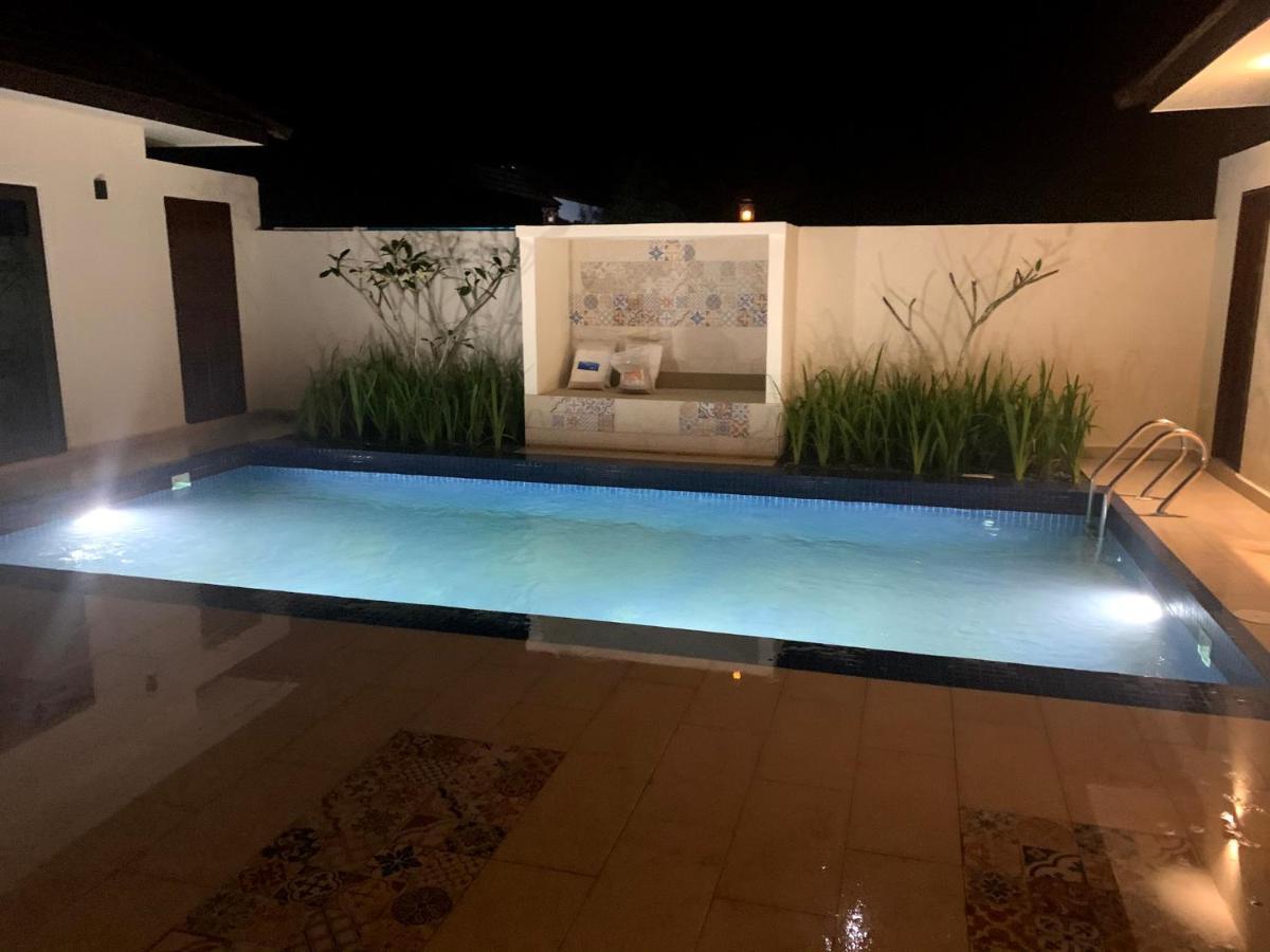 Charis Pool Villa 2 - 3 Bedroom With Private Pool Bentong Exterior photo