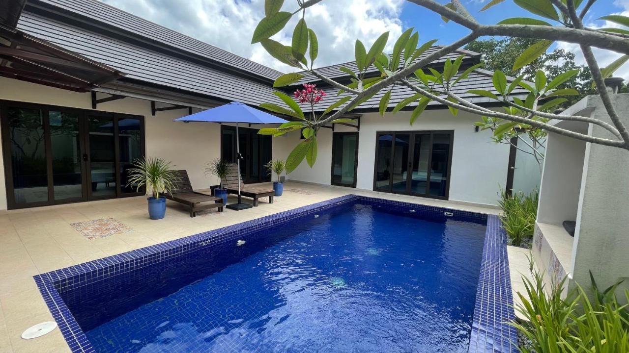 Charis Pool Villa 2 - 3 Bedroom With Private Pool Bentong Exterior photo