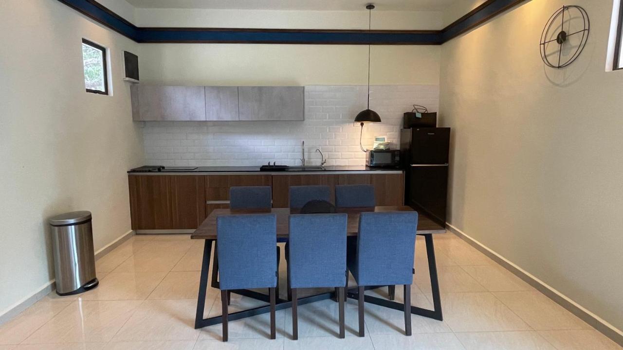 Charis Pool Villa 2 - 3 Bedroom With Private Pool Bentong Exterior photo